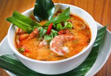 الطعام التايلاندي اللذيذ في تايلاند