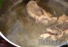 دستور پخت سوپ لوبیا با قارچ
